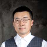 品牌設(shè)計(jì)師于明龍：深耕設(shè)計(jì)二十余載，賦能城市與品牌發(fā)